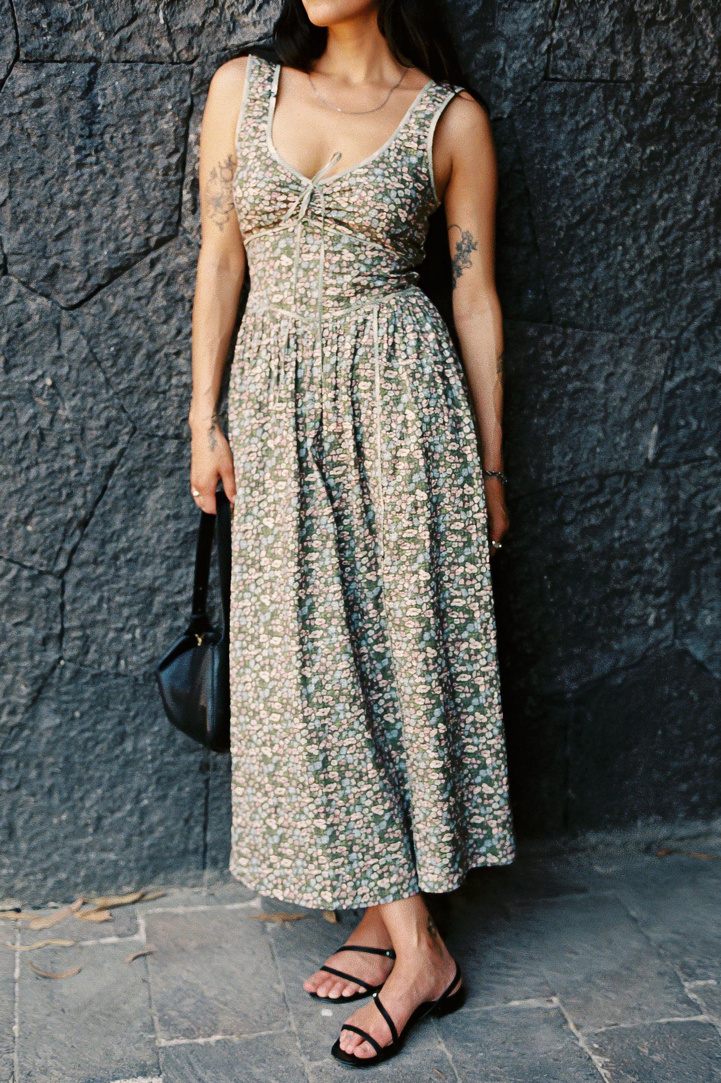 The Alessandra Dress Petites | Fern Flanders Poppy