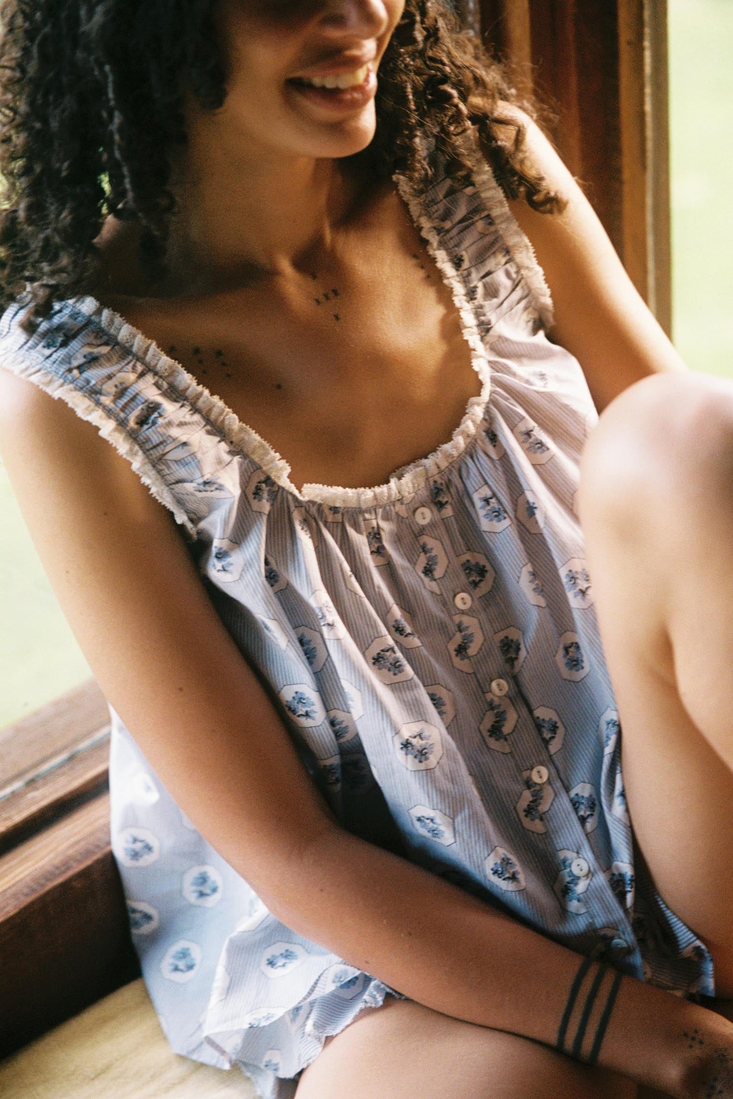 The Brianna Top | Cameo Bouquet