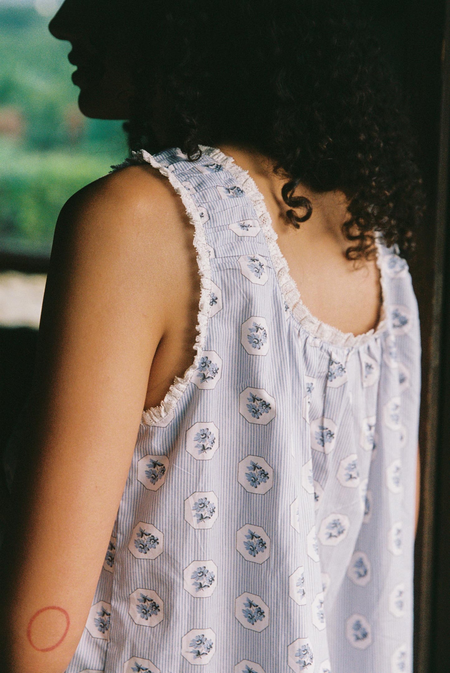 The Brianna Top | Cameo Bouquet
