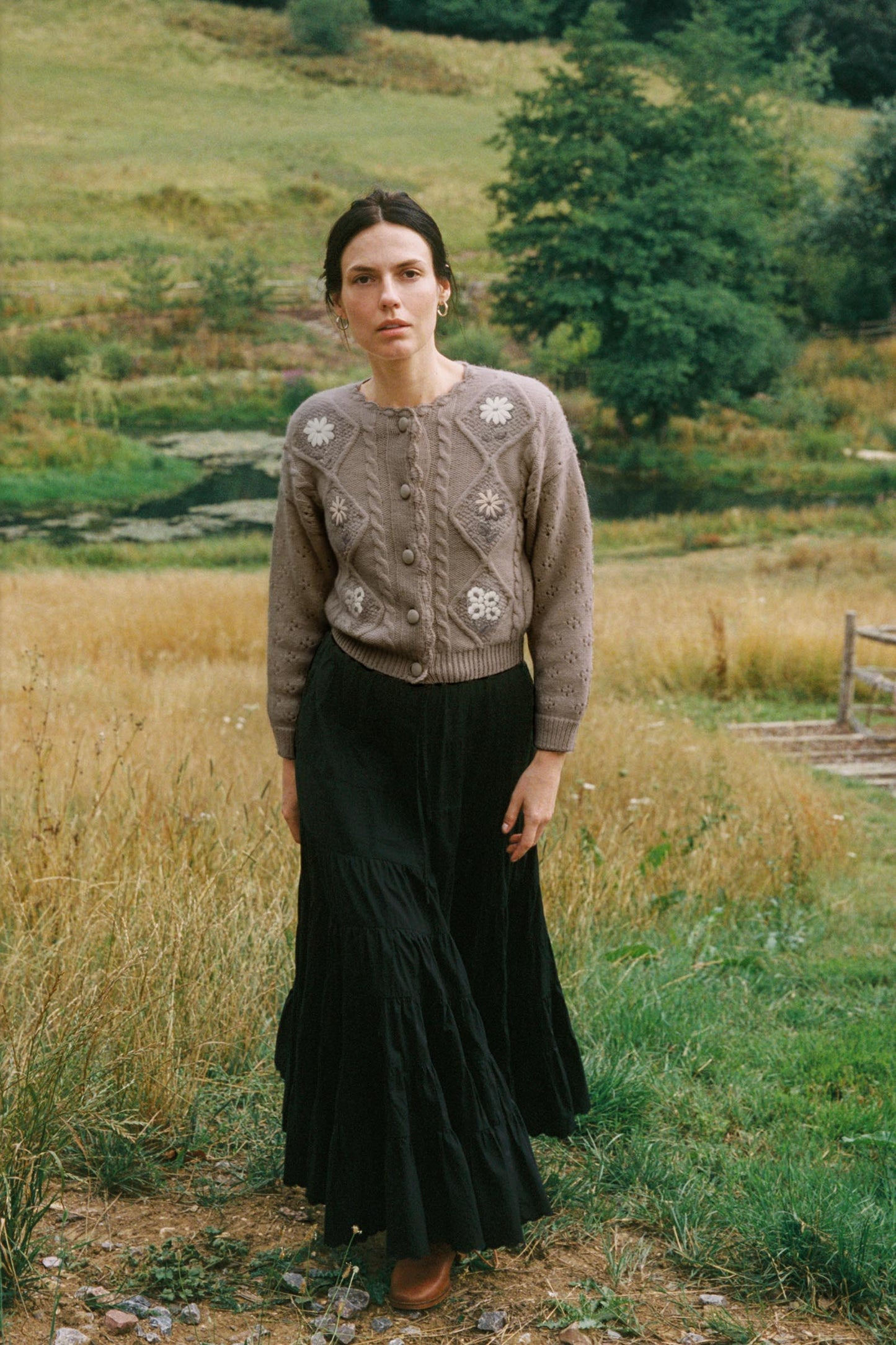 The Clover Cardigan | Hazelnut