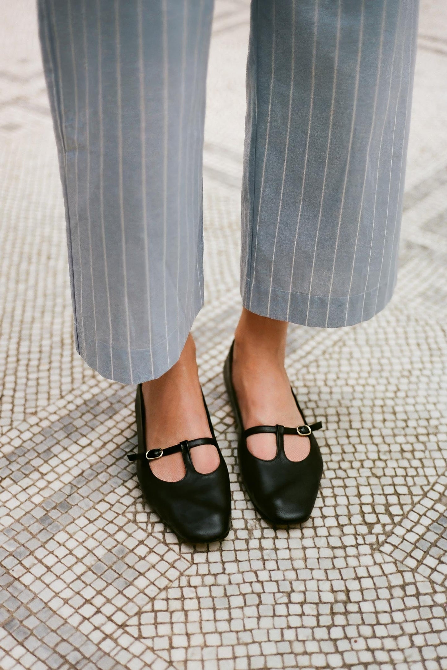 The Ballerina T-Strap| Nero