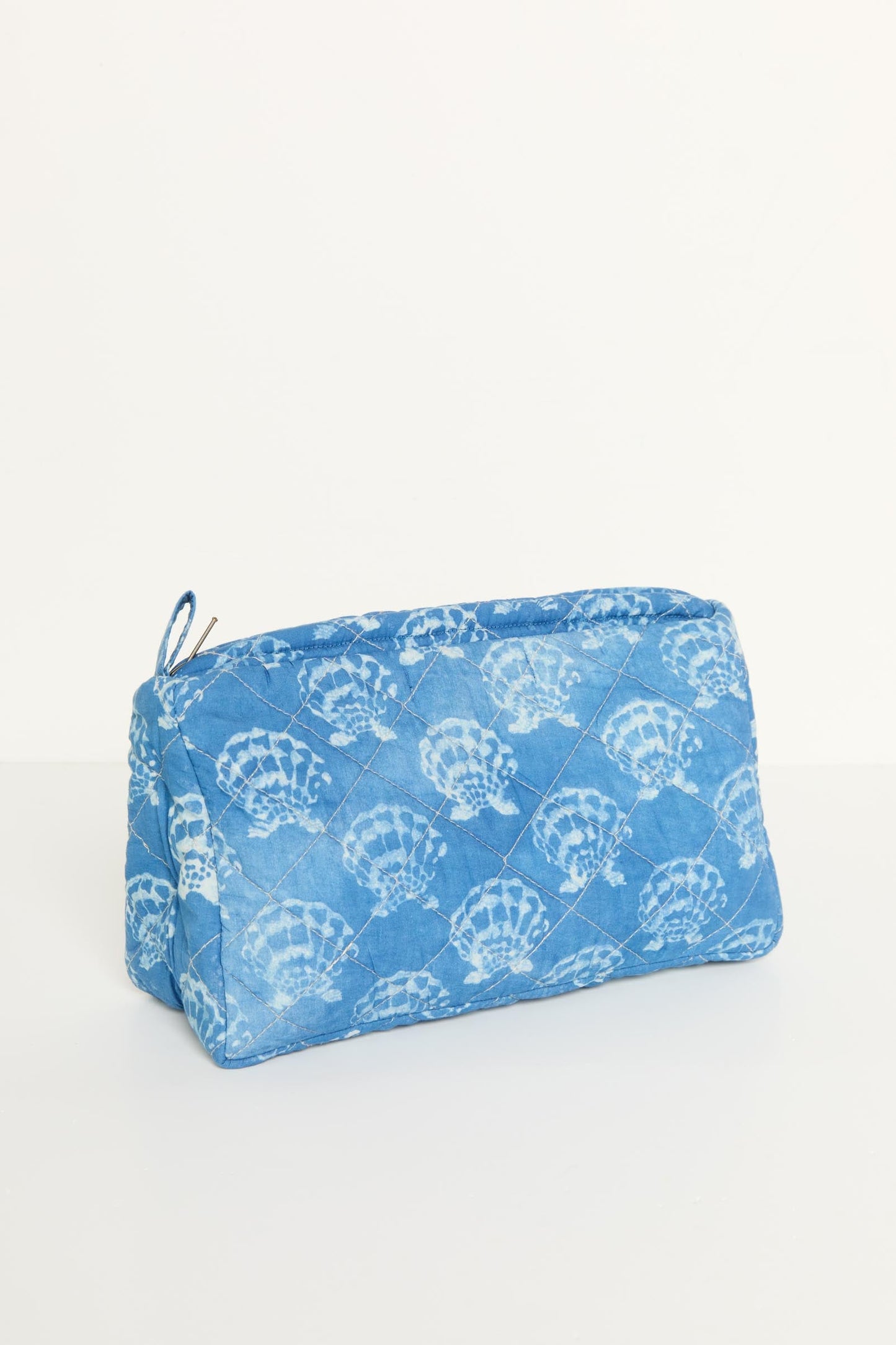 The Quilted Pouch | Ocean Seashell