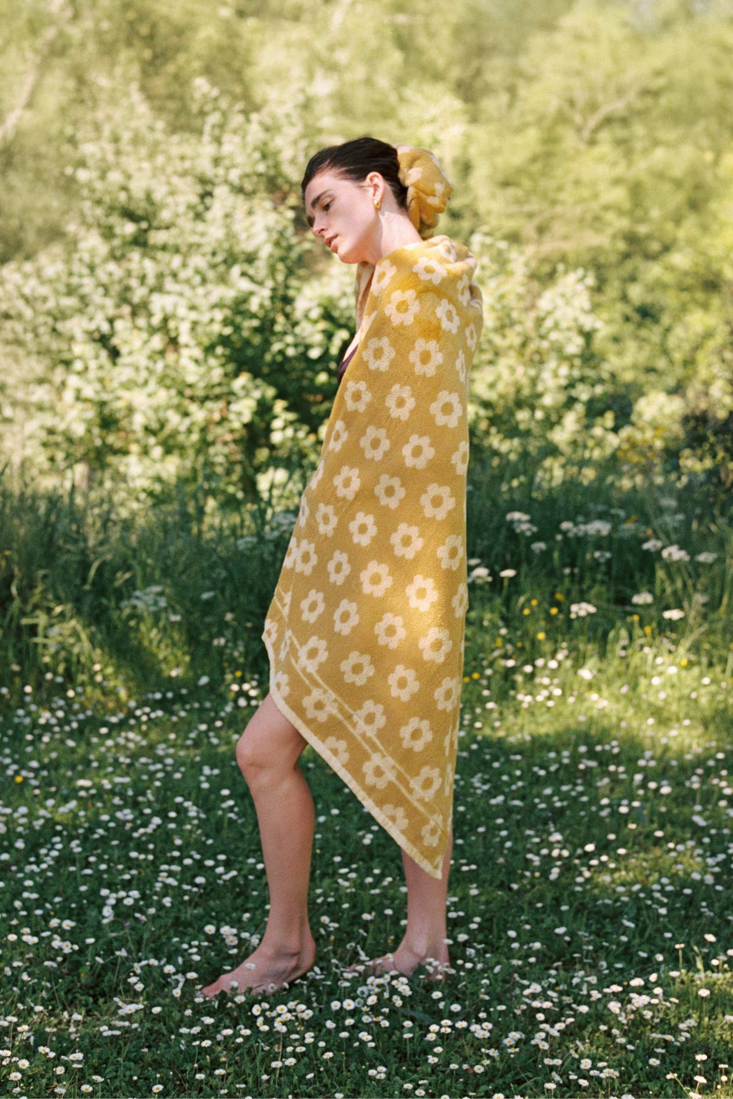 Daisy Beach Towel | Sunshine Daisy