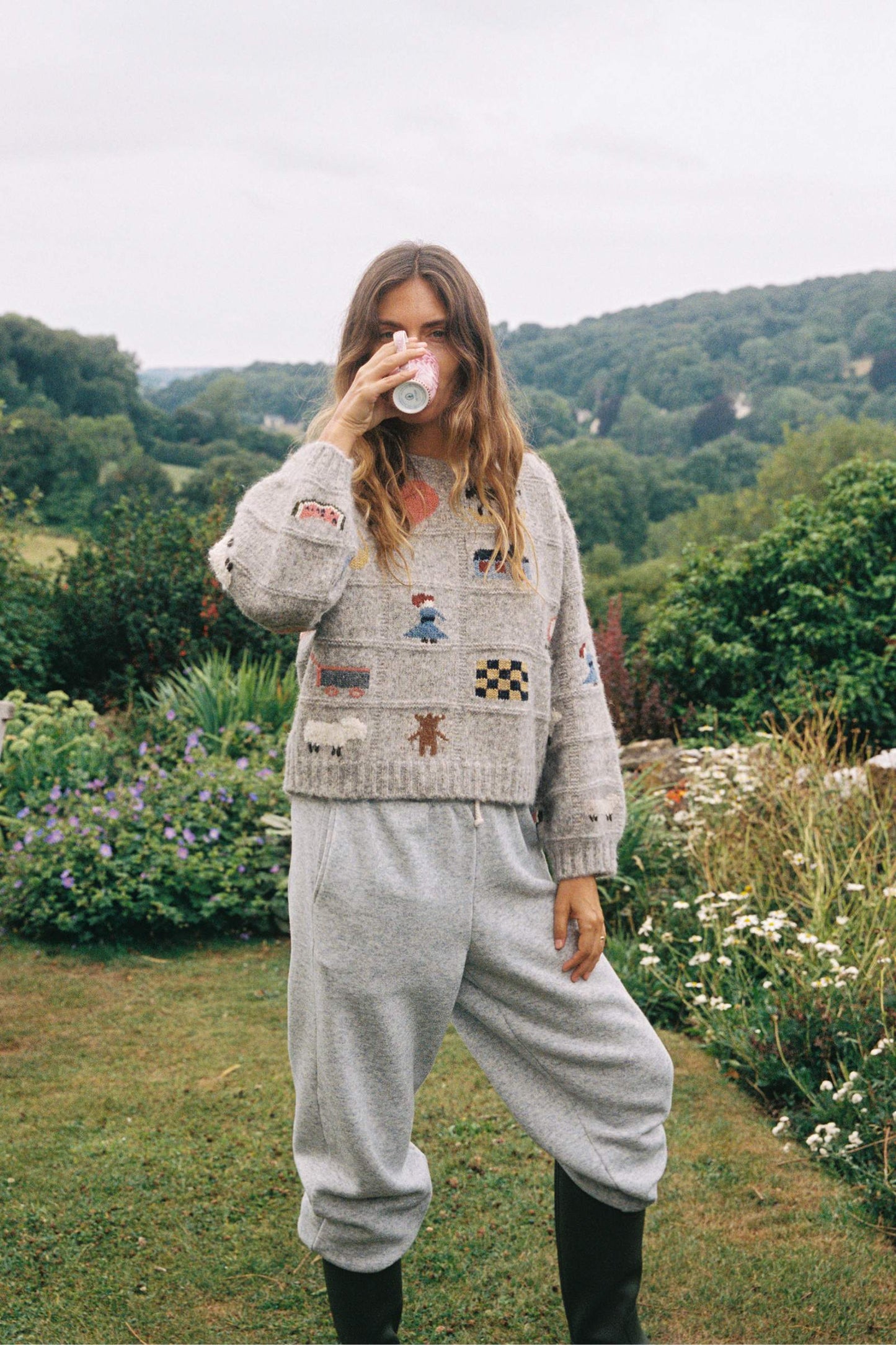 The Enid Sweater | Earl Grey