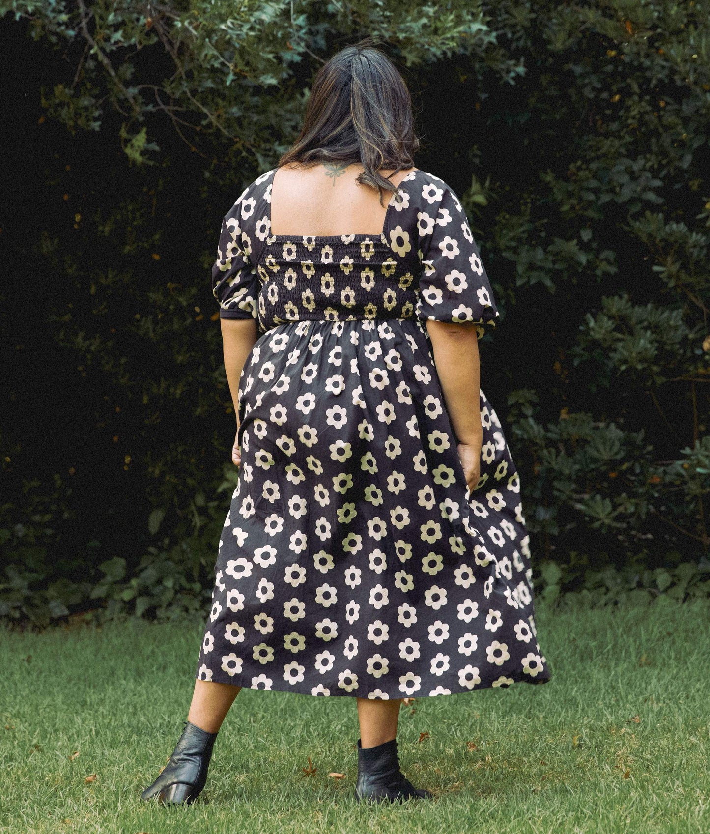 The Katrina Dress Extended | Noir Daisy